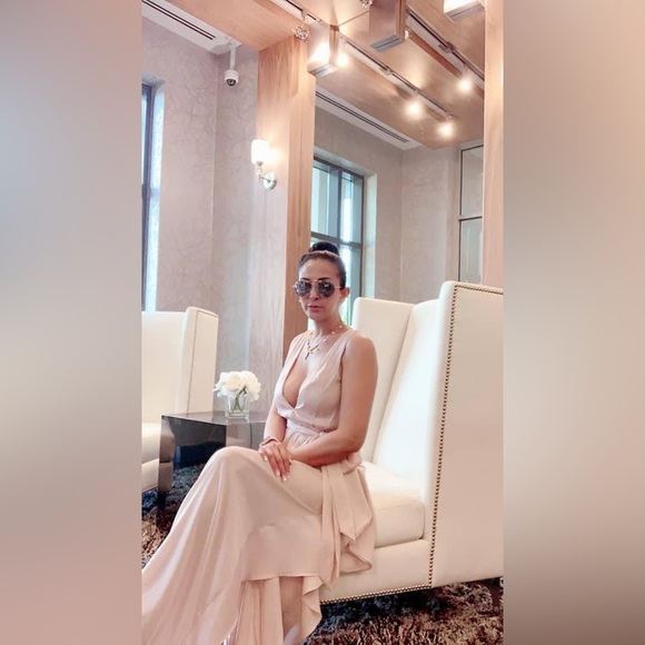 Please Like To Be Notified Of My Upcoming Live Posh-Shows! - Picture 4 of 9